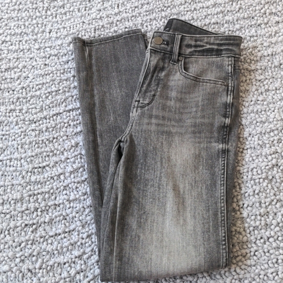 WHBM 2L high-rise straight stretch jeans, excellent condition - Picture 1 of 3